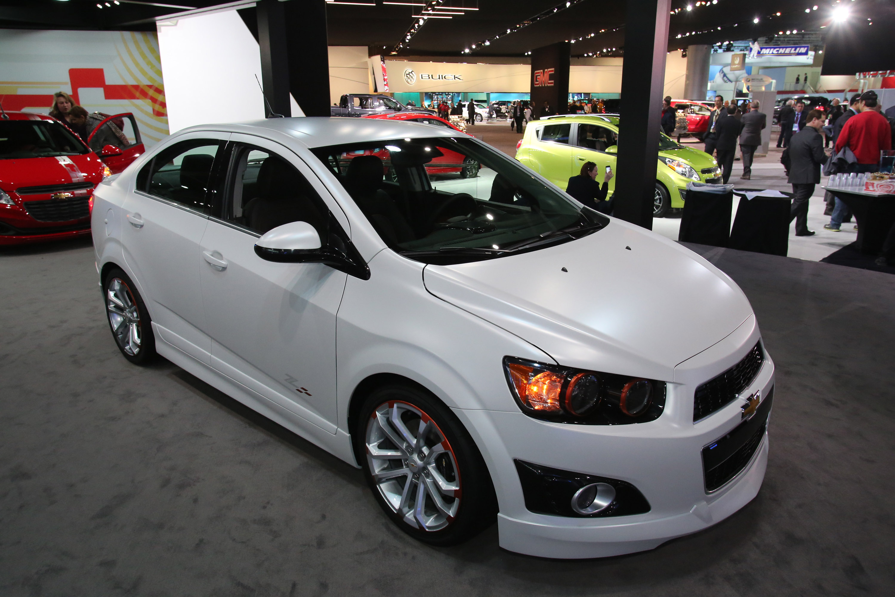 Apps To Download For Your 2013 Chevrolet Sonic Turbo
